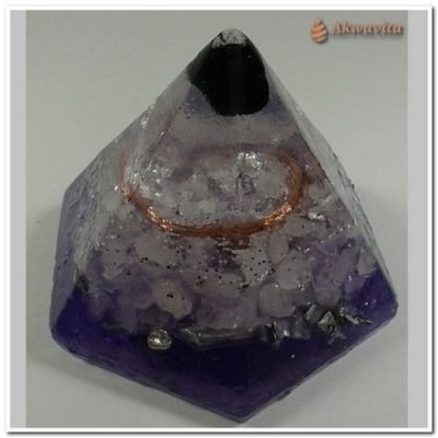 Orgonite faz Limpeza e Proteção Formato Pirâmide P de 6 lados