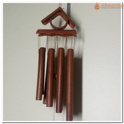 Sino dos Ventos em Madeira estilo Oriental