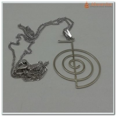 Gargantilha Cho-Ku-Rei Proteção do Reiki Prateada 32x25mm