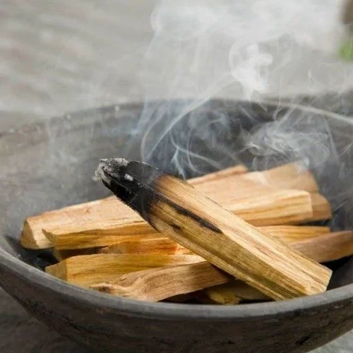 Incenso Palo Santo Madeira Sagrada do Peru 50gr