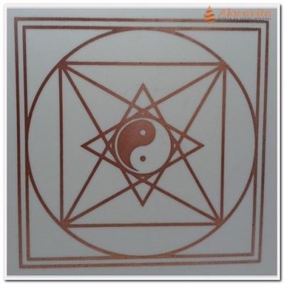 Pirâmide Plana de Tao Gráfico Radiônico Cobre Fenolite 17cm
