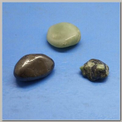 Kit Pedras do Signo Capricórnio Esmeralda Hematita Q-Verde