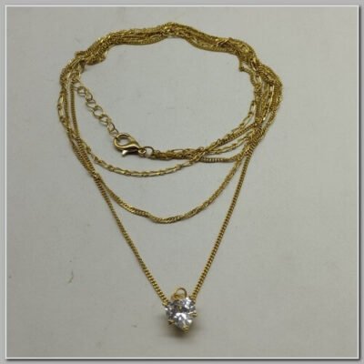 Gargantilha de 3 Voltas de Pedra Cristal Leveza e Elegância