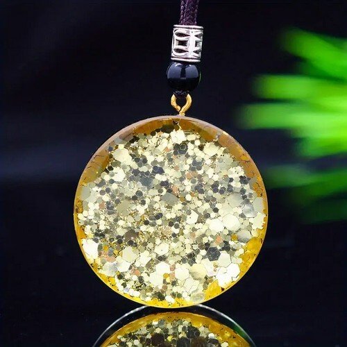 Cordão Pingente Orgonite Cubo Metraton Turmalina filetes 35mm