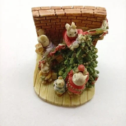 Natal Casa de Ursinhos com Árvore Alegria Resina 8x7cm